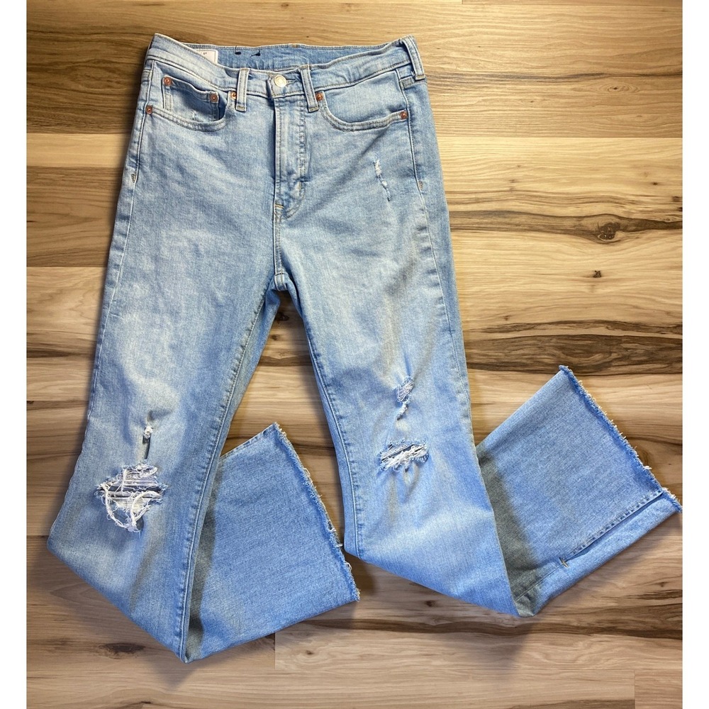 Gap 70s Flare High Rise Jeans Light Wash Distressed Raw Hem Size 28 6R